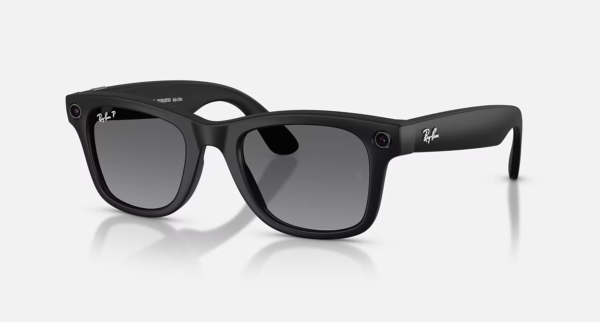 Ray-Ban Meta Wayfarer (Gen 2) matné čierne AI okuliare s polarizovanými grafitovými gradientnými šošovkami