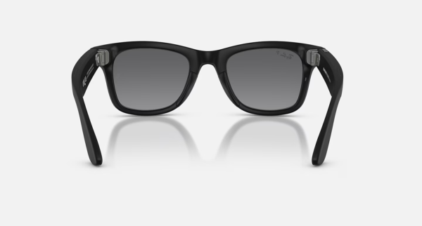 Ray-Ban Meta Wayfarer (Gen 2) Matte Black AI Glasses with Polarized Graphite Gradient Lenses - Obrázok 5
